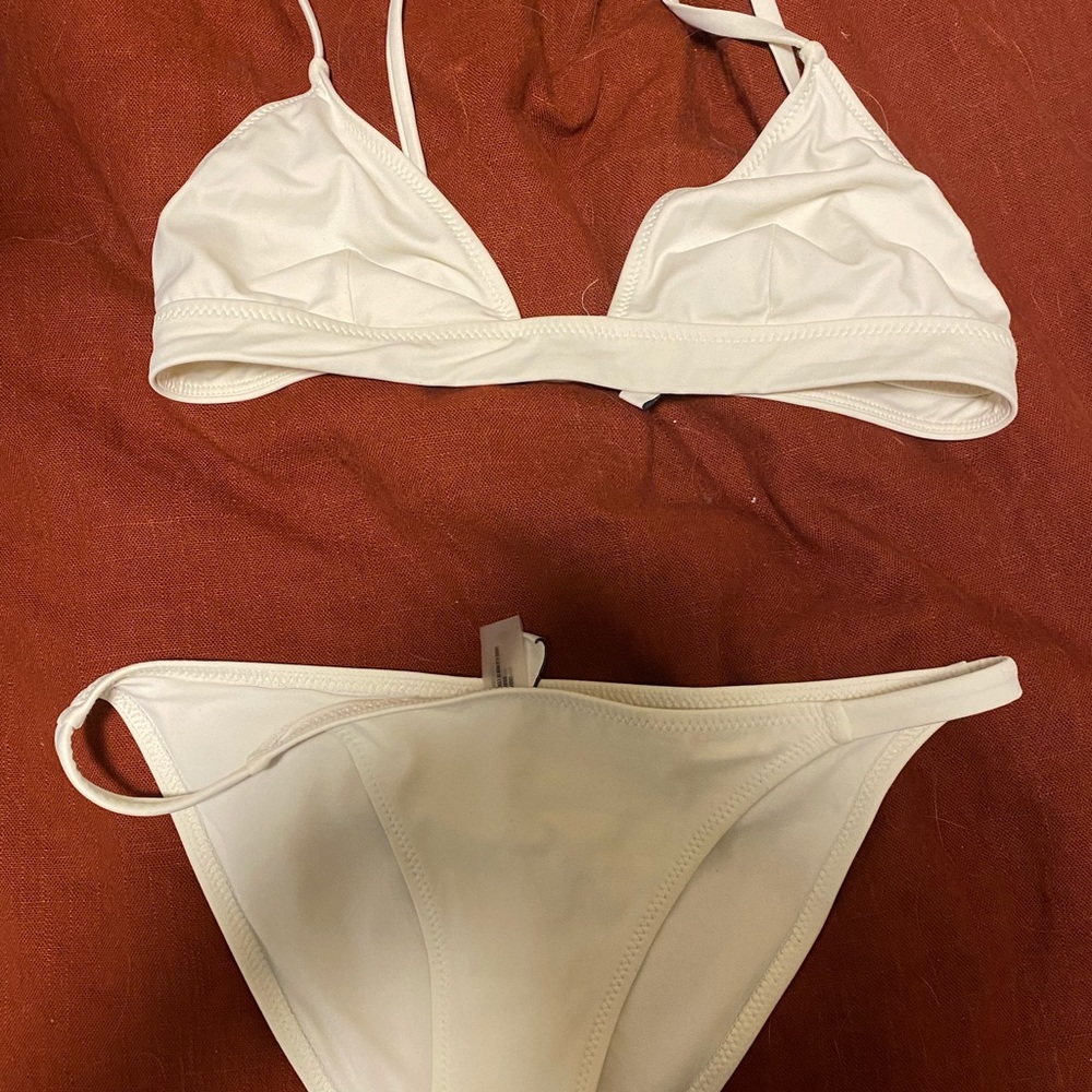 Triangl white bikini set